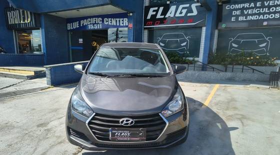 HYUNDAI HB20 1.0 COMFORT PLUS 12V FLEX 4P MANUAL